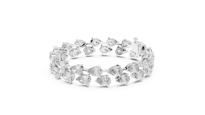 Elegant Pear Shape Diamond Bracelet in Rose Gold