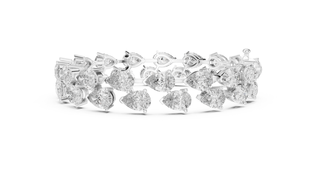 Elegant Pear Shape Diamond Bracelet in Rose Gold