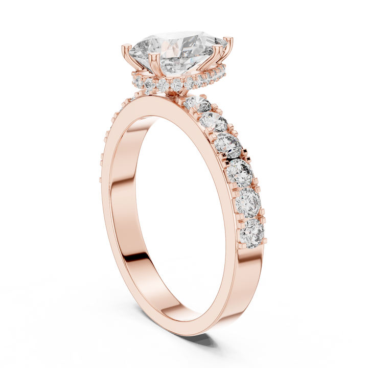 Beautiful Solitaire Ring with Dazzling Diamond Centerpiece