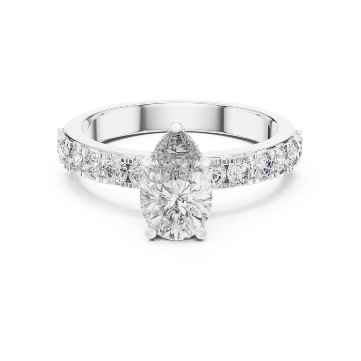 Beautiful Solitaire Ring with Dazzling Diamond Centerpiece